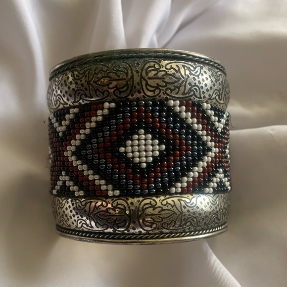 Beaded Cuff - Picture 4 of 4